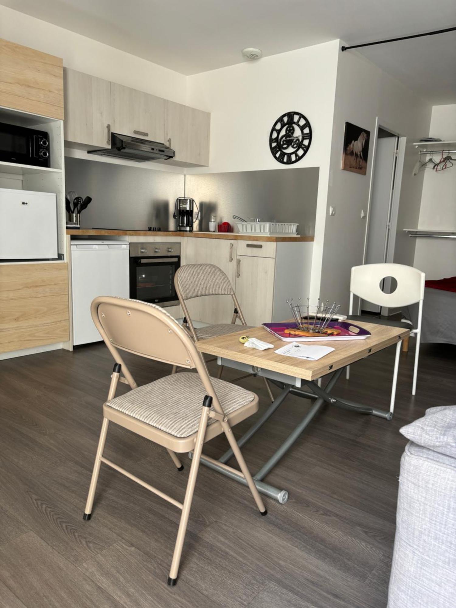 Grand Studio Confortable Et Spacieux Avec Terrasse Villeneuve-lès-Maguelonne Kültér fotó